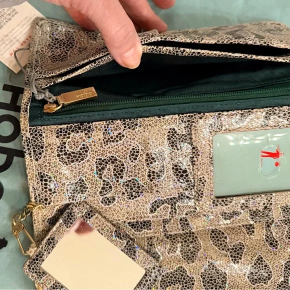 HOBO Rachel Cheetah Shimmer ladies wallet - Picture 3 of 7